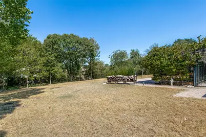 2717 Pinehurst Drive, Plano, TX 75075 - Photo 2