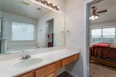 6633 Chalk River Drive, Fort Worth, TX 76179 - Photo 20