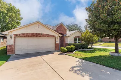 6633 Chalk River Drive, Fort Worth, TX 76179 - Photo 2