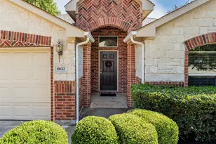 6633 Chalk River Dr, Fort Worth, TX 76179 - Photo 4