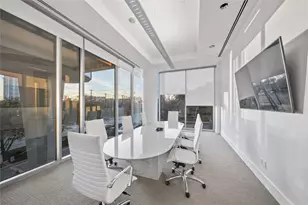 2900 McKinnon St, Dallas, TX 75201 - Photo 12