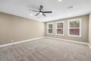 3889 Davila Dr, Dallas, TX 75220 - Photo 20