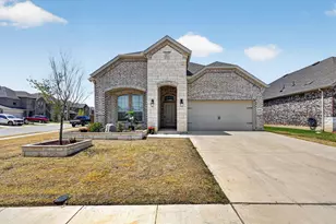 3703 High Country Rd, Aubrey, TX 76227 - Photo 2