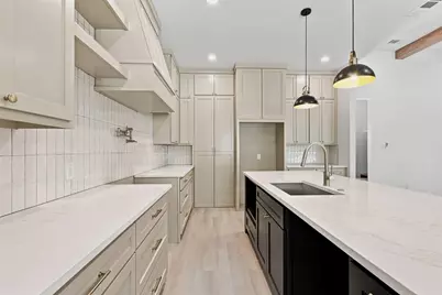 3023 Mallory Drive, Dallas, TX 75216 - Photo 8