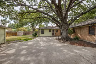 813 Brookhurst Drive, Richardson, TX 75080 - Photo 28