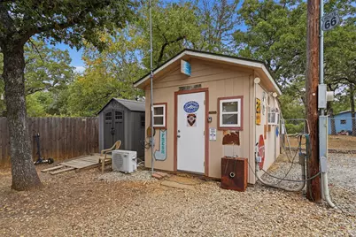 3717 Woodview Drive, Joshua, TX 76058 - Photo 38