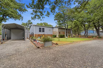 3717 Woodview Drive, Joshua, TX 76058 - Photo 2