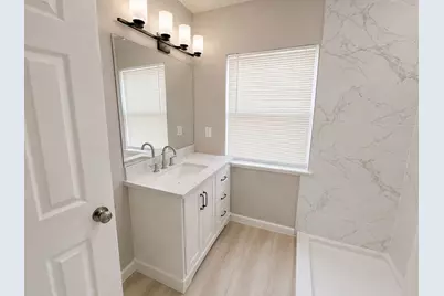 6614 Bridges Avenue, Richland Hills, TX 76118 - Photo 12