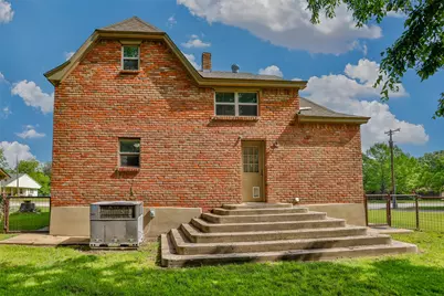 230 E Main Street, Lindsay, TX 76250 - Photo 32