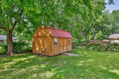 230 E Main Street, Lindsay, TX 76250 - Photo 32