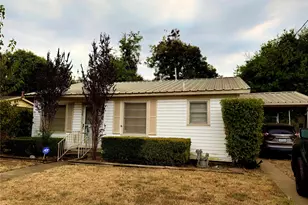 113 Moon St, Cleburne, TX 76033 - Photo 1