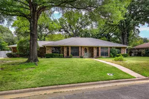 5027 Lacy Ln, Greenville, TX 75402 - Photo 1