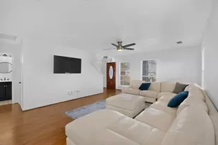 5313 Peach Tree Ln, Sachse, TX 75048 - Photo 6