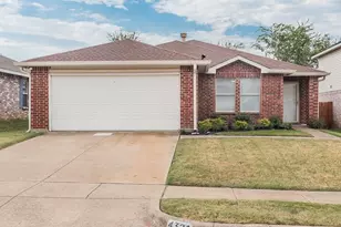 4321 Meadowknoll Dr, Fort Worth, TX 76123 - Photo 2