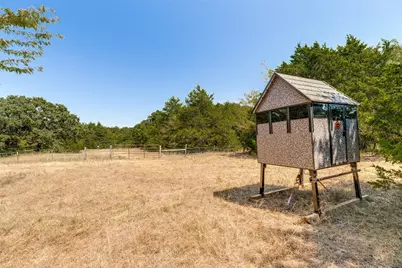 225 County Road 286, Collinsville, TX 76233 - Photo 38