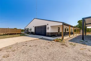 225 Co Rd 286, Collinsville, TX 76233 - Photo 6