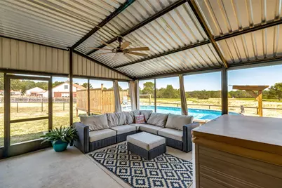 225 County Road 286, Collinsville, TX 76233 - Photo 16