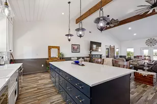 225 Co Rd 286, Collinsville, TX 76233 - Photo 4