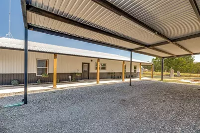 225 County Road 286, Collinsville, TX 76233 - Photo 20
