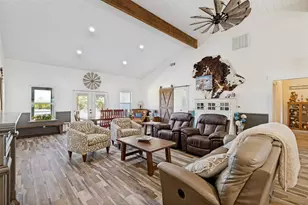 225 Co Rd 286, Collinsville, TX 76233 - Photo 8