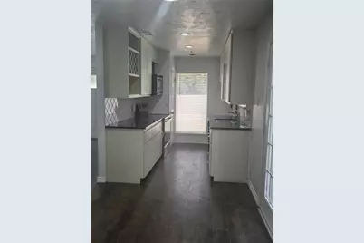 1117 Mill River Drive, Garland, TX 75043 - Photo 12