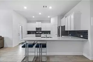 10812 Table Bluff St, Aubrey, TX 76227 - Photo 12