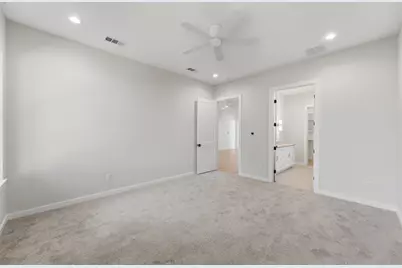 1633 E Tucker Street, Fort Worth, TX 76104 - Photo 22