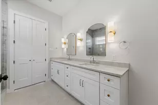 1633 E Tucker St, Fort Worth, TX 76104 - Photo 24