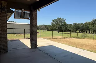 100 Aslan Rd, Poolville, TX 76487 - Photo 8