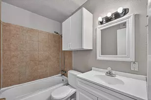 305 Cliff Dr, Garland, TX 75042 - Photo 8