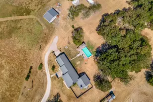 424 FM 1563, Wolfe City, TX 75496 - Photo 28