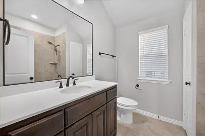 412 Brinkley Drive, Saginaw, TX 76179 - Photo 20