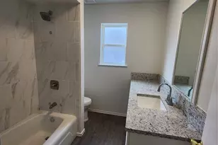 2404 Louise St, Denton, TX 76201 - Photo 10