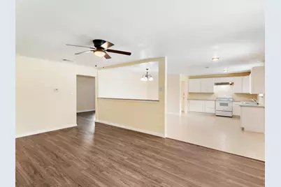 4901 Richardson Street, Fort Worth, TX 76119 - Photo 8