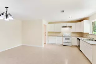 4901 Richardson St, Fort Worth, TX 76119 - Photo 14