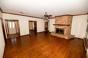 104 Cedar Springs Blvd, Sulphur Springs, TX 75482 - Photo 4