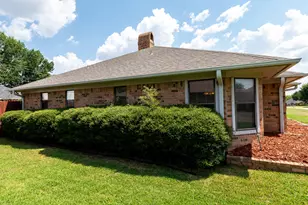 104 Cedar Springs Blvd, Sulphur Springs, TX 75482 - Photo 34