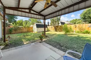 617 N Ave D, Springtown, TX 76082 - Photo 6