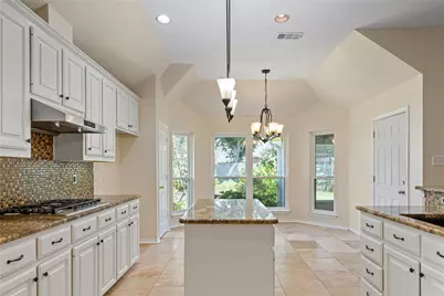 1327 Pegasus Drive, Arlington, TX 76013 - Photo 8