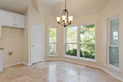 1327 Pegasus Drive, Arlington, TX 76013 - Photo 10