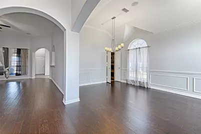 1837 Lakeview Drive, DeSoto, TX 75115 - Photo 6