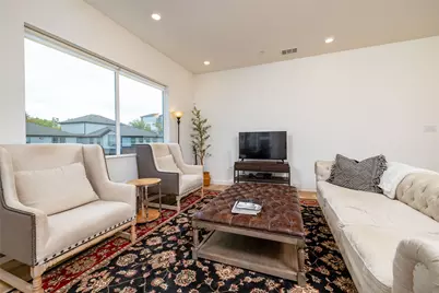 2118 N Carroll Avenue #101, Dallas, TX 75204 - Photo 8