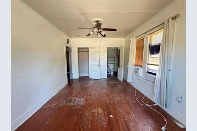 418 N Bunert, Corsicana, TX 75110 - Photo 2
