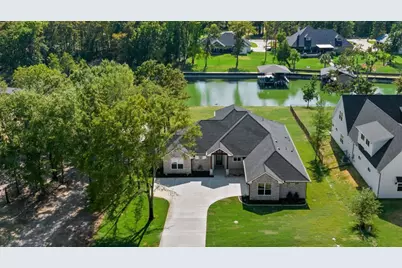 566 Clubhouse Drive, Corsicana, TX 75109 - Photo 2