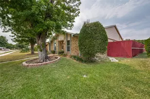 450 Woodhurst Dr, Coppell, TX 75019 - Photo 2