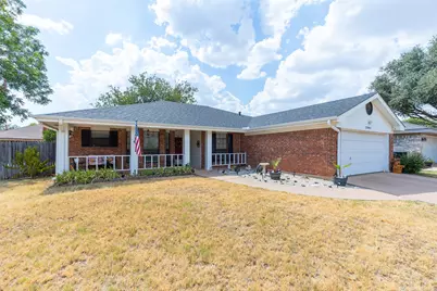 2901 Oak Ridge Court, Abilene, TX 79606 - Photo 2