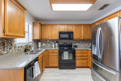 2901 Oak Ridge Court, Abilene, TX 79606 - Photo 6
