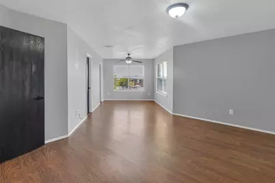 8109 Zephyr Court, Arlington, TX 76002 - Photo 18