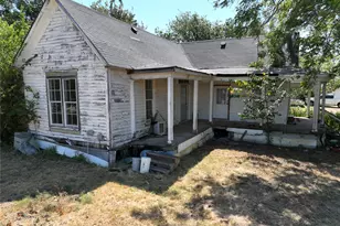 106 N Wesley St, Itasca, TX 76055 - Photo 2