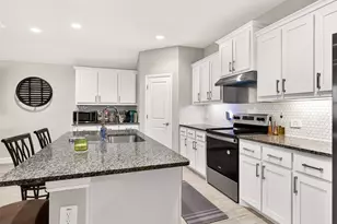 805 Alexandria Ln, Joshua, TX 76058 - Photo 6